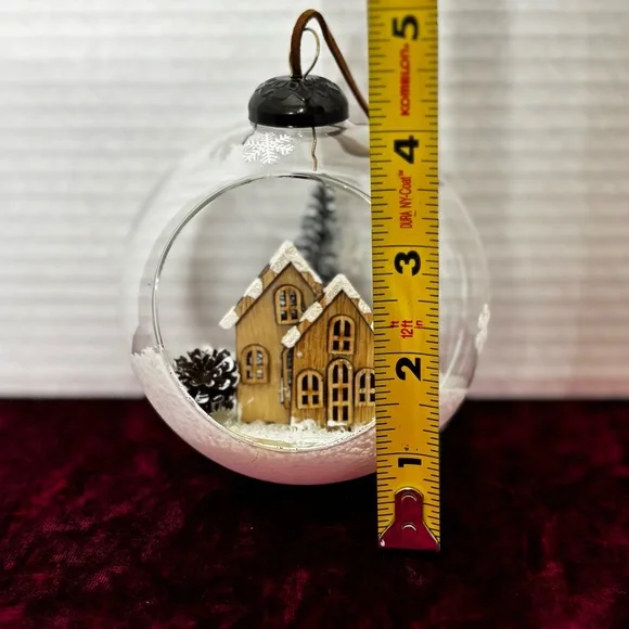 4" DIORAMA SNOWGLOBE GLASS ORNAMENT WITH SNOWY WINTER SCENE - Picture 10 of 11